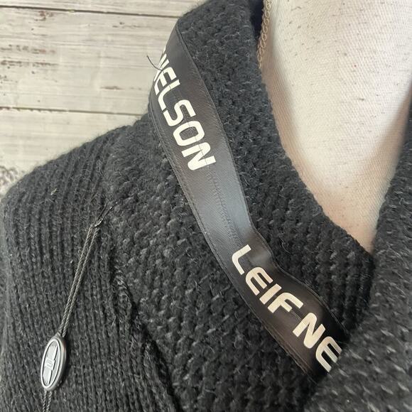 Leif Nelson Mens Pullover Sweater size Large Black Zipper Pockets Name Logo - Picture 4 of 10
